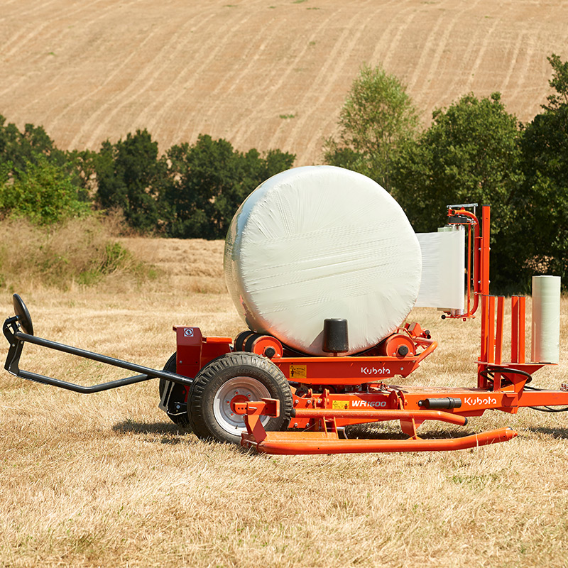 Enrubanneuse kubota WR1600 gers tarbes