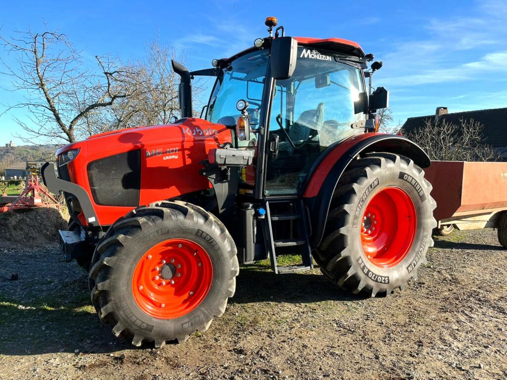 Kubota m6101 u gers monlezun