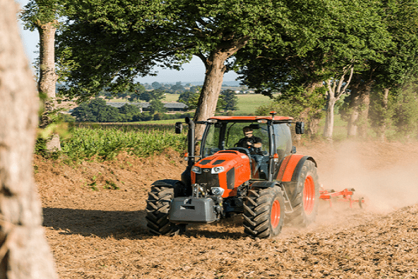 Tracteur Kubota M6040 DTN 65 gers tarbes monlezun