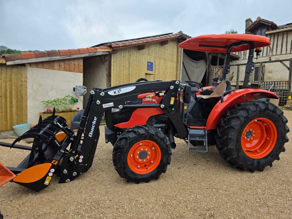 tracteur Kubota M4073