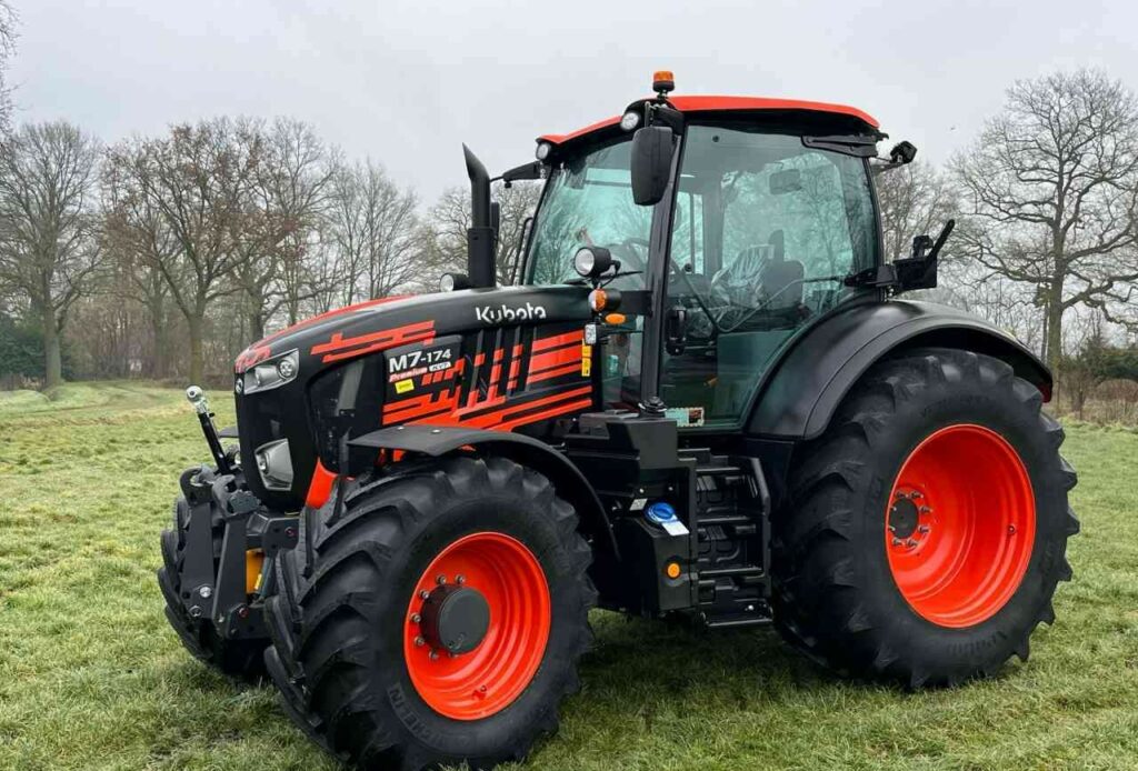 Tracteur-Kubota-M7-174-KVT-Gen-4-tarbes-65